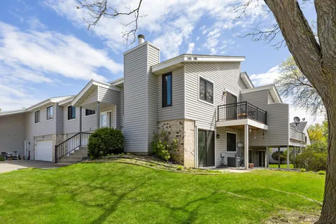 $310,000 | 5405 Pompano Drive, Minnetonka, MN 55343