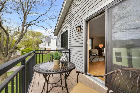 $310,000 | 5405 Pompano Drive, Minnetonka, MN 55343