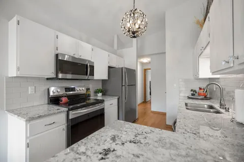 $310,000 | 5405 Pompano Drive, Minnetonka, MN 55343