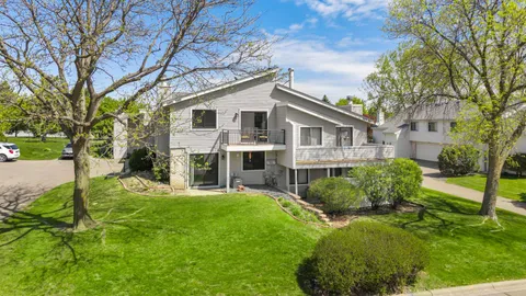 $310,000 | 5405 Pompano Drive, Minnetonka, MN 55343