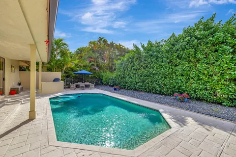 $1,995,000 | 2298 Northwest 57th Street, Boca Raton, FL 33496