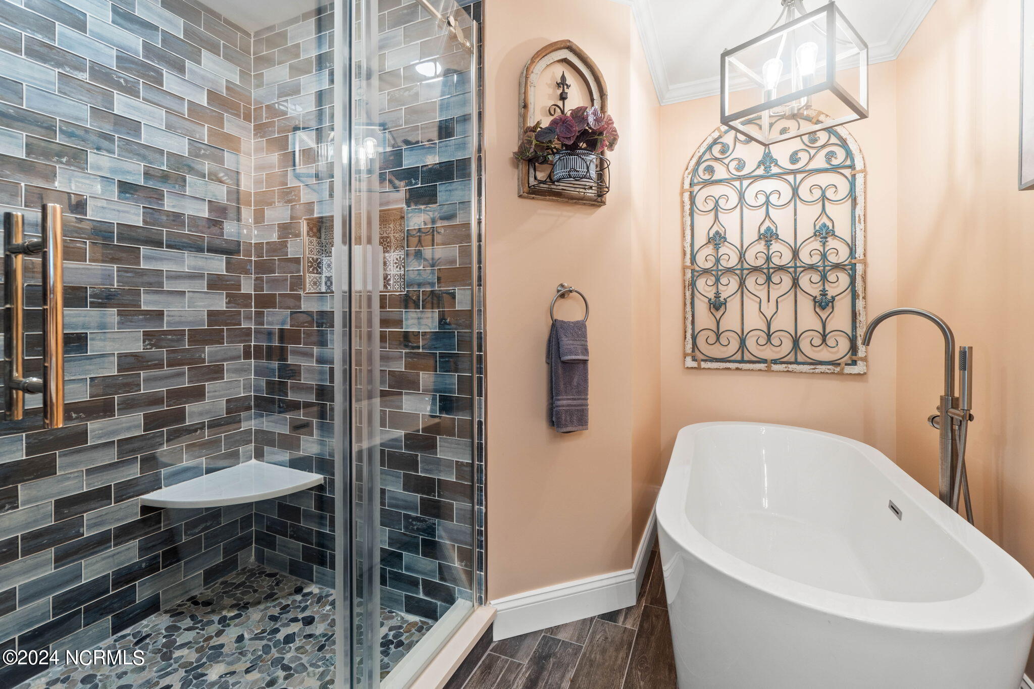 1491 Lanvale Road Leland, NC 28451 - Photo 51 of 95 Second Floor Bathroom