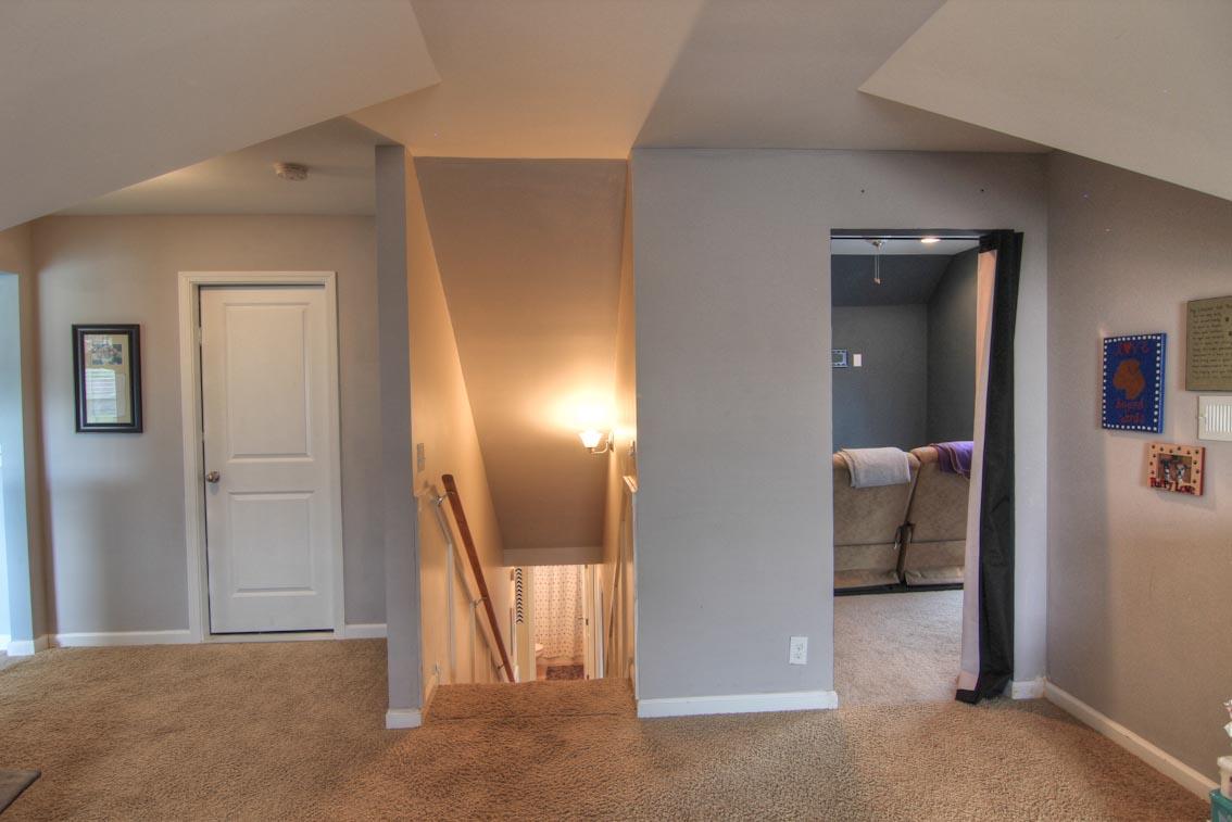 3928 Rowland Road Murfreesboro, TN 37128 - Photo 18 of 25 a view of a hallway with entryway and closet