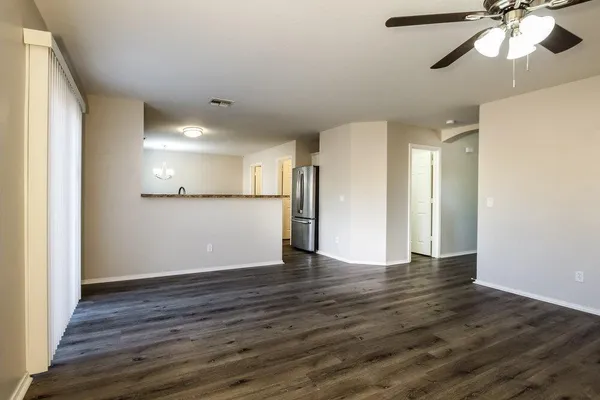 $2,450 | 8338 West Kingman Street, Tolleson, AZ 85353