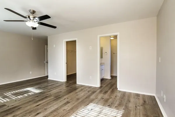$2,450 | 8338 West Kingman Street, Tolleson, AZ 85353