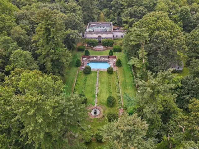 $4,500,000 | - Wheatley Road, Old Westbury, NY 11568