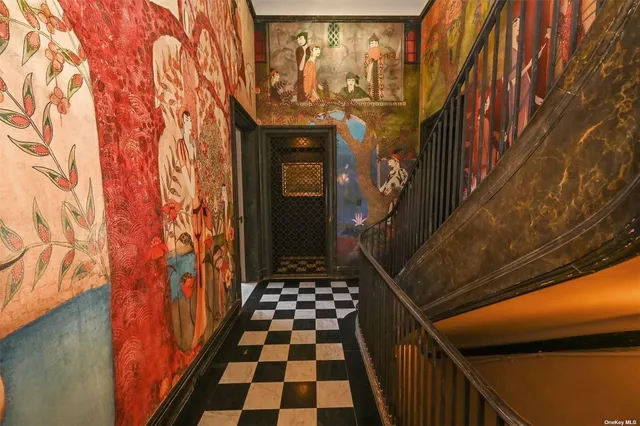 $4,500,000 | - Wheatley Road, Old Westbury, NY 11568