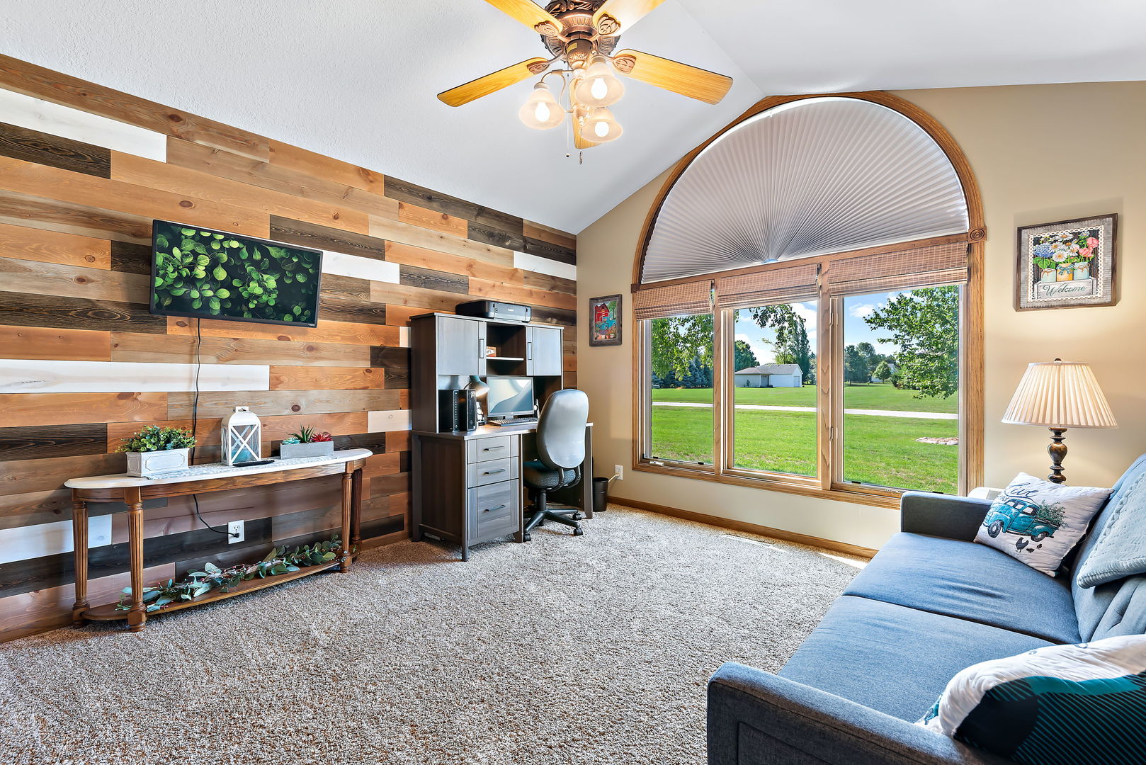 2364 Sunset View Lane Kankakee, IL 60901 - Photo 13 of 35 a living room with furniture gym equipment and large windows