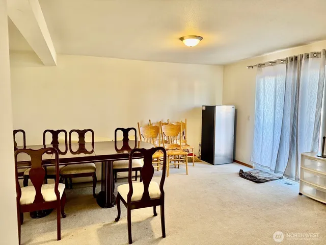 $940,000 | 2315 190th Street Southwest, Lynnwood, WA 98036