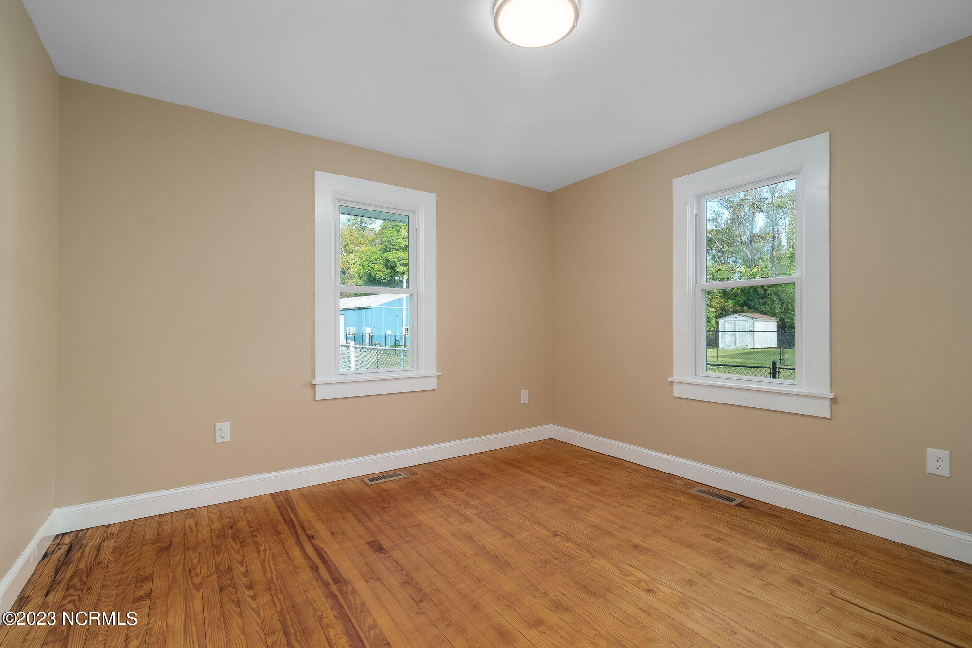 2613 Mayberry Loop Road Morehead City, NC 28557 - Photo 14 of 51 14-web-or-mls-2613-mayberry-loop-14