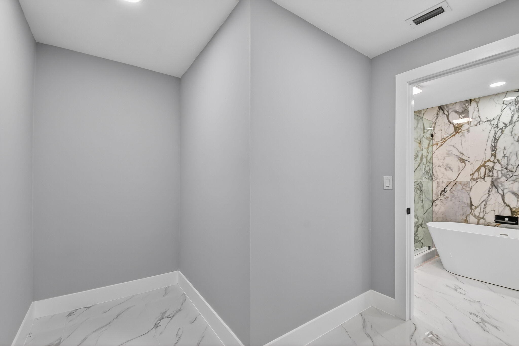 3192 Riddle Road West Palm Beach, FL 33406 - Photo 35 of 74 35-web-or-mls-DSC_9180