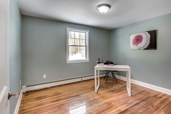 19 Old Andover Road North Reading, MA 01864 - Photo 15 of 26 Gallery Image 15