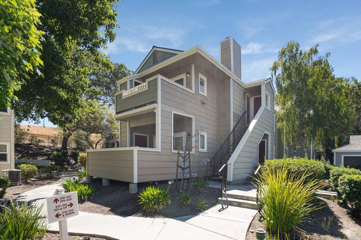318 Norris Canyon Terrace San Ramon, CA 94582 - Photo 1 of 1 a front view of a house with garden