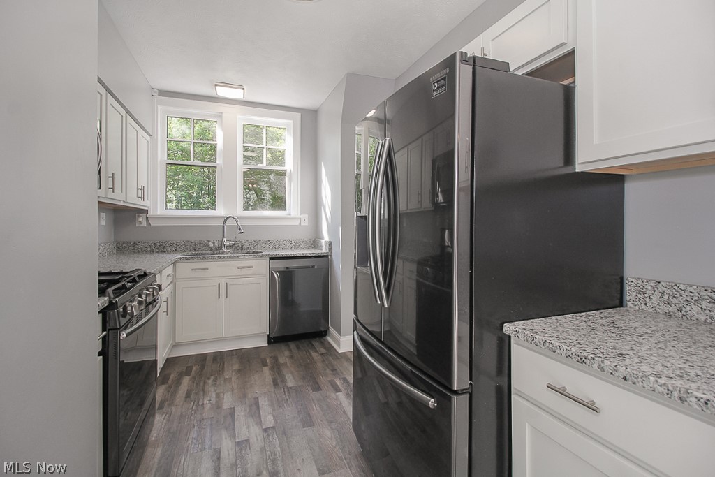 3123 Ludlow Road Cleveland, OH 44120 - Photo 5 of 34 Gallery Image 5