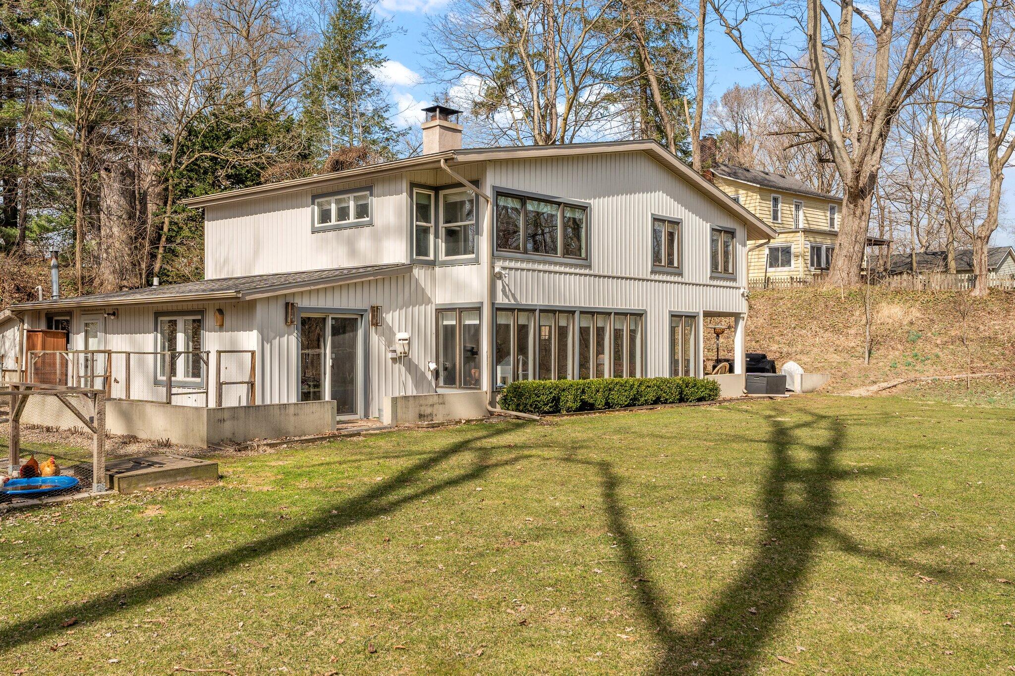 601 South Calumet Road Chesterton, IN 46304 - Photo 8 of 40 2048x1365