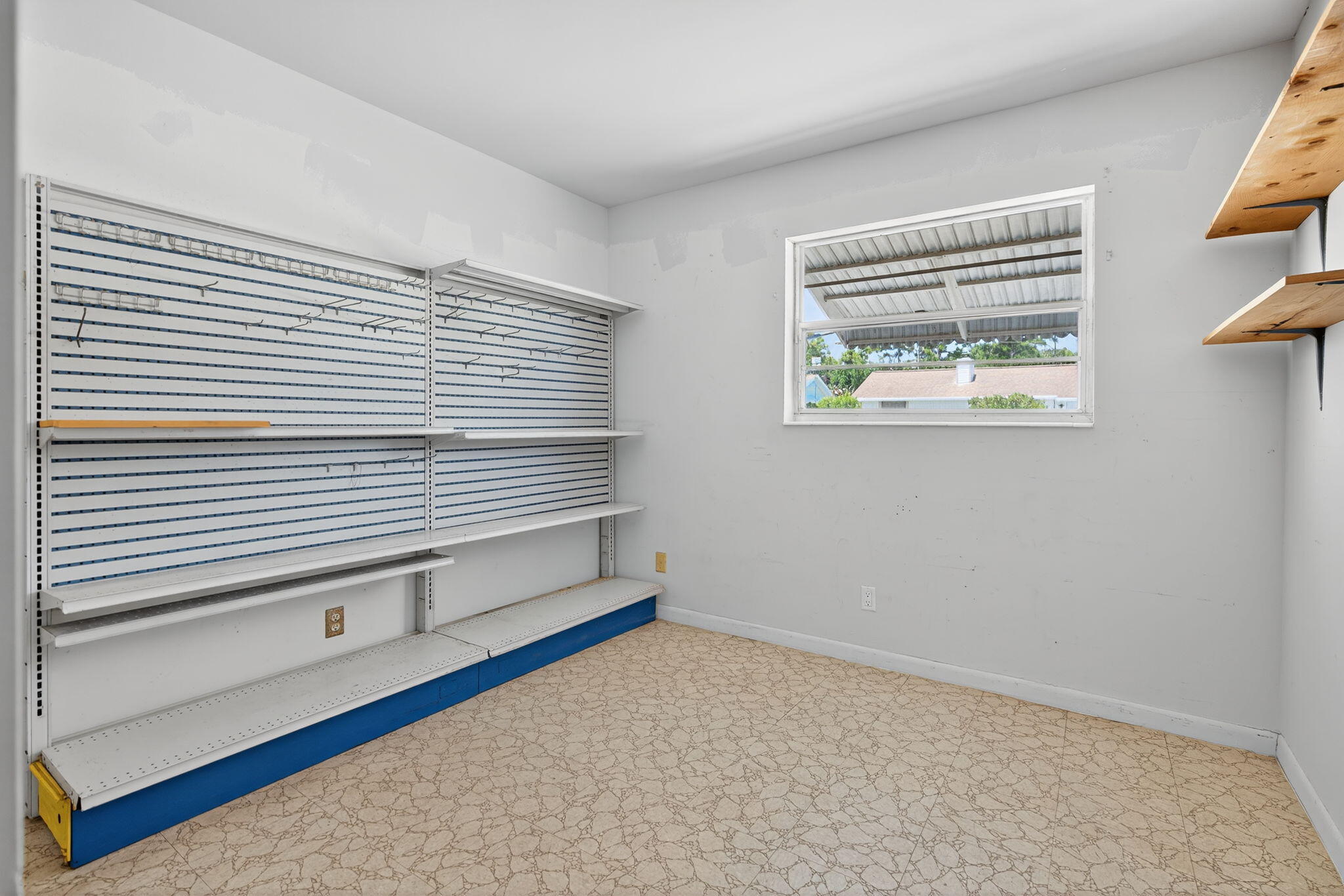 1208 Cherokee Street Jupiter, FL 33458 - Photo 18 of 21 Bedroom 2