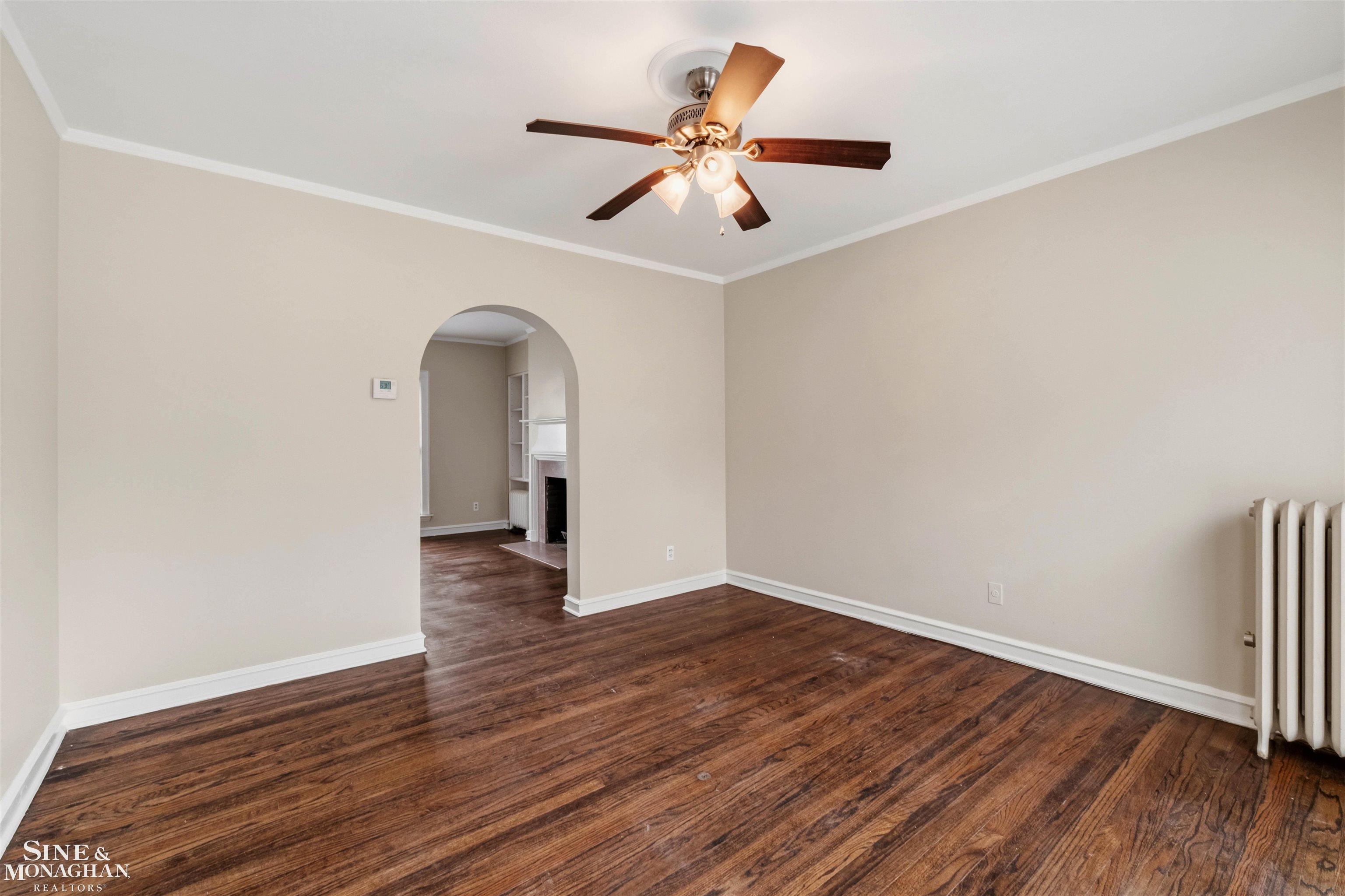 377 Rivard Boulevard Grosse Pointe, MI 48230 - Photo 9 of 45