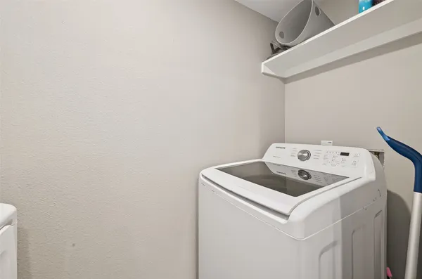 $145,000 | 2800 Jeanetta Street, Unit 1211, Houston, TX 77063