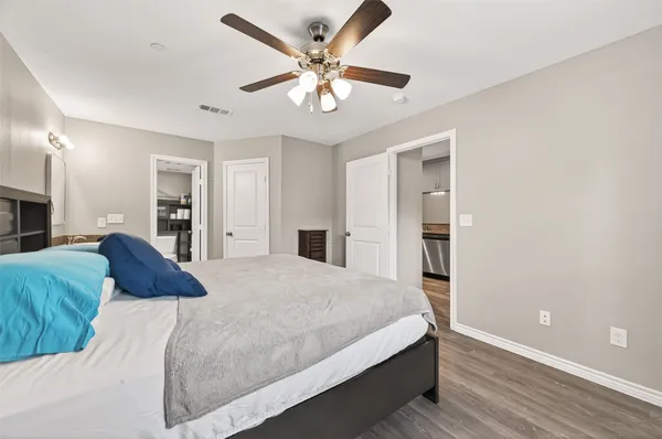$145,000 | 2800 Jeanetta Street, Unit 1211, Houston, TX 77063
