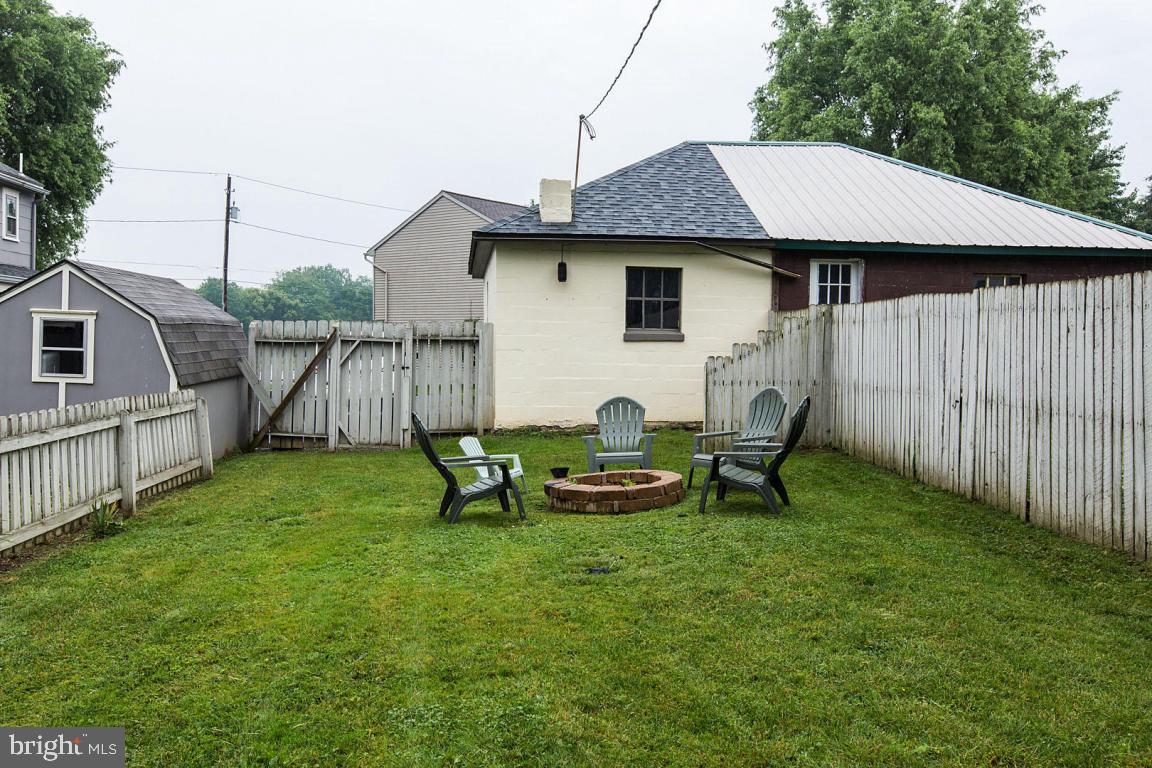 527 North Water Street Lititz, PA 17543 - Photo 36 of 44