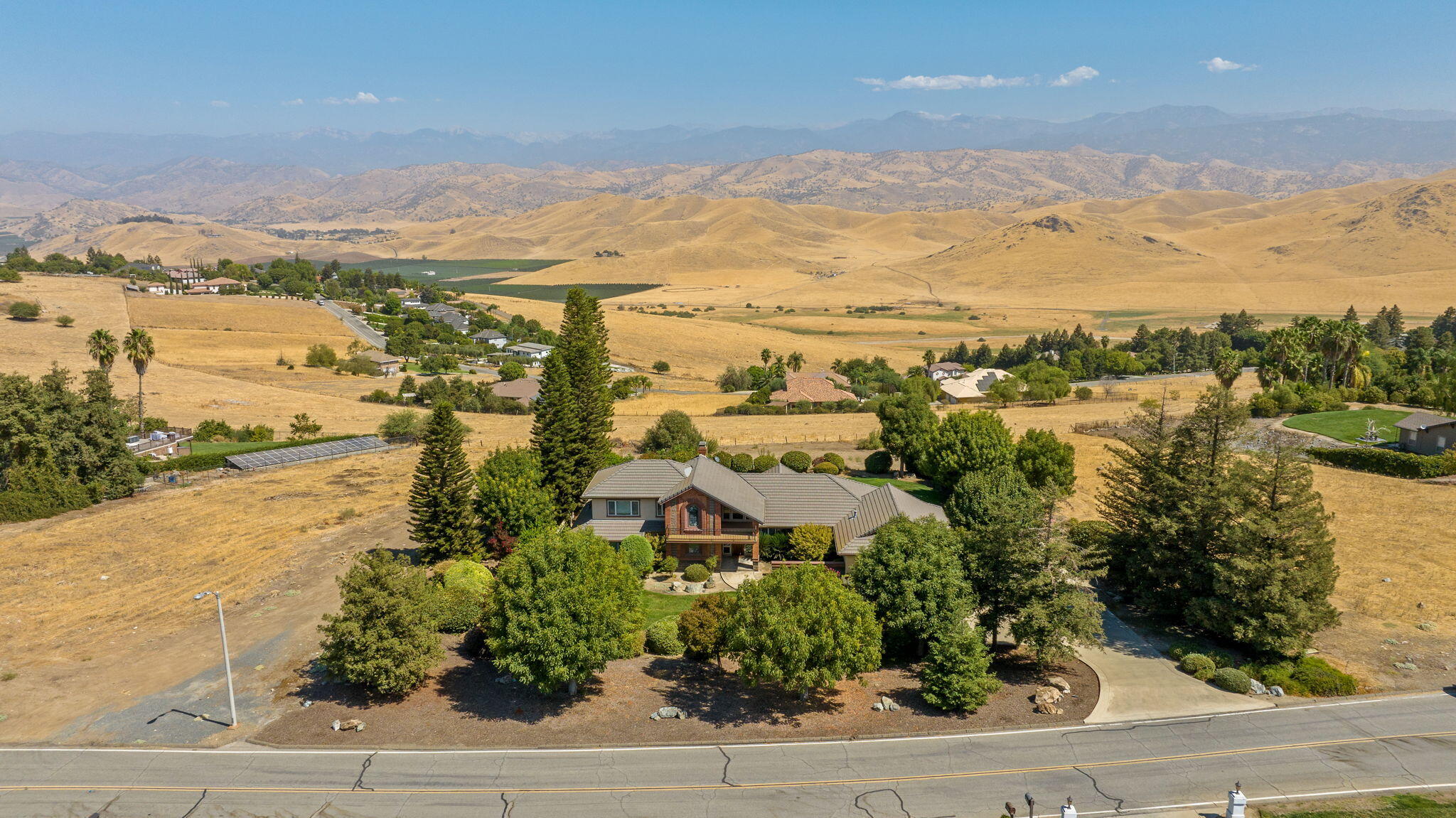 315 Valley View Drive Exeter, CA 93221 - Photo 90 of 98 83-web-or-mls-DJI_20250917130224_0571_D