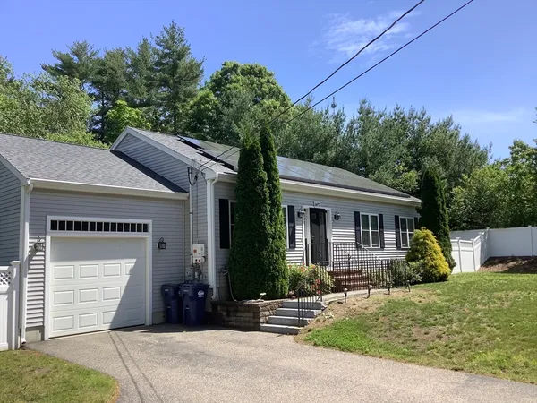 $4,100 | 1677 Plymouth Street, Bridgewater, MA 02324