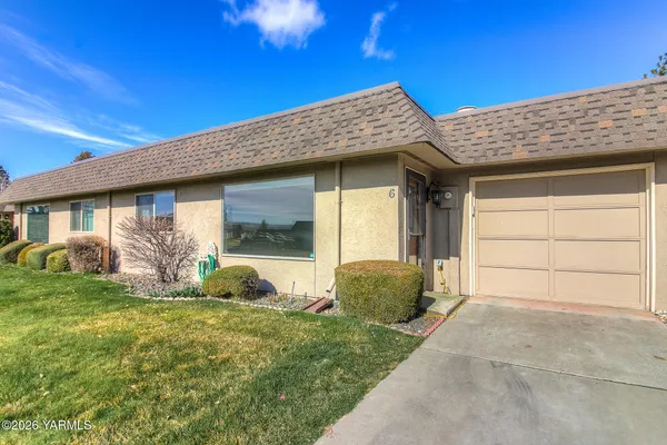 $330,000 | 100 North 60th Avenue, Unit 6, Yakima, WA 98908