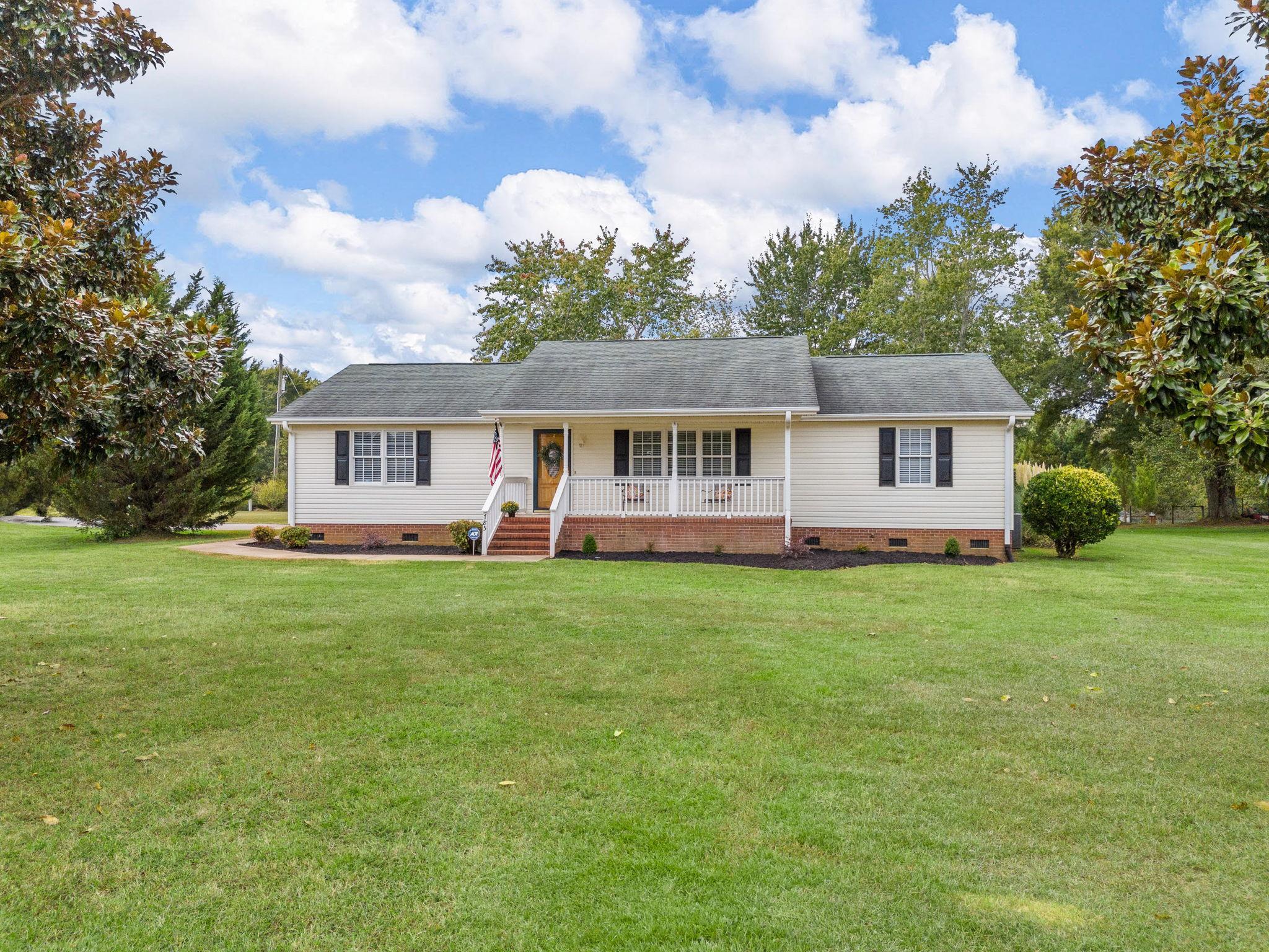 785 Goodjoin Road Campobello, SC 29322 - Photo 1 of 42 Gallery Image 1