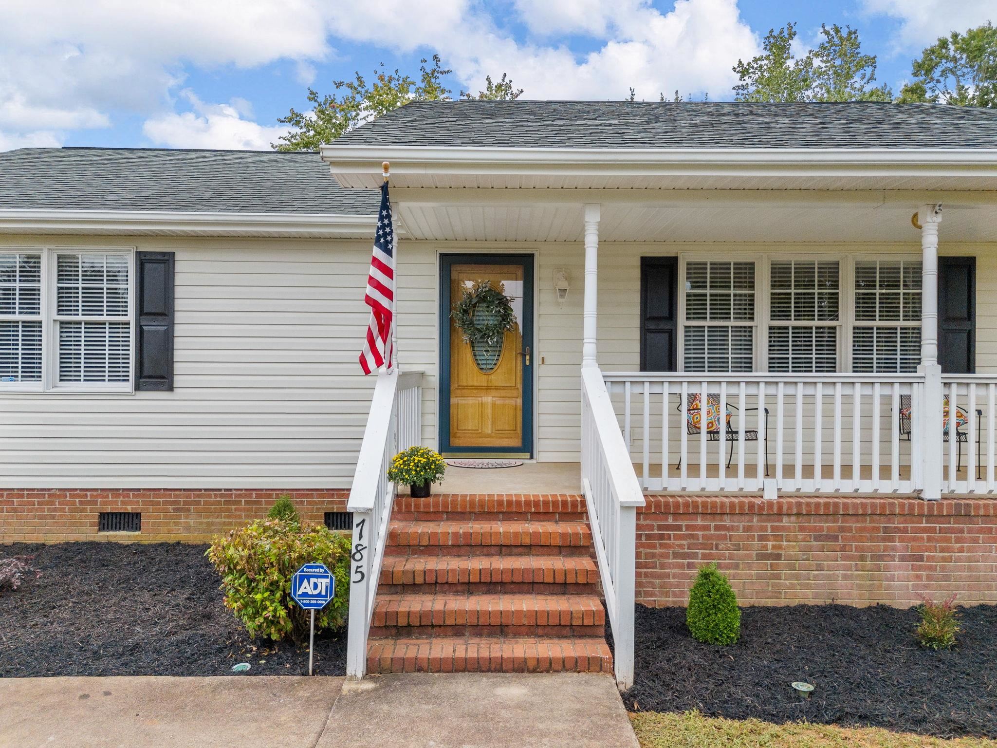 785 Goodjoin Road Campobello, SC 29322 - Photo 5 of 42 Gallery Image 5