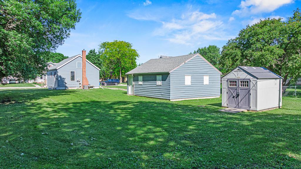 133 4th Street Dawson, MN 56232 - Photo 10 of 38