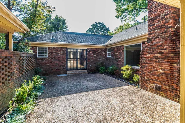 $325,000 | 2346 Burt Cove, Memphis, TN 38119