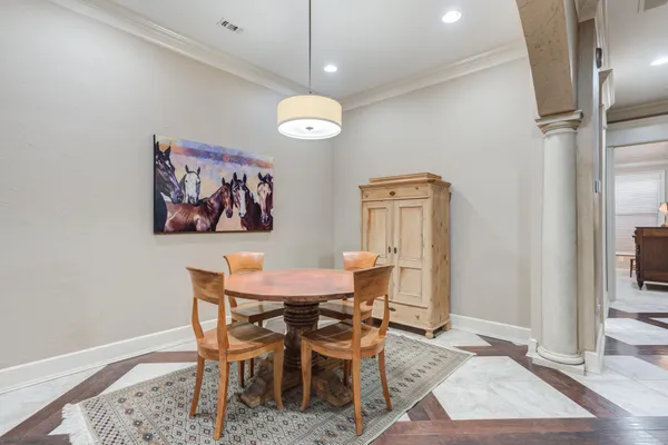 $360,000 | 9 Tuscan Villas Circle, Lubbock, TX 79423