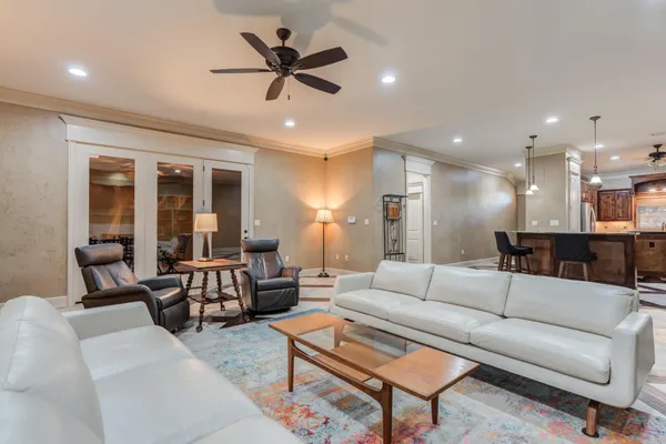 $360,000 | 9 Tuscan Villas Circle, Lubbock, TX 79423