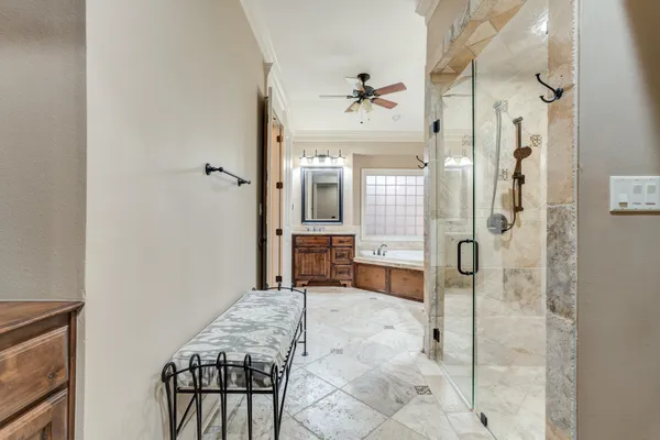$360,000 | 9 Tuscan Villas Circle, Lubbock, TX 79423