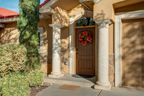 $360,000 | 9 Tuscan Villas Circle, Lubbock, TX 79423
