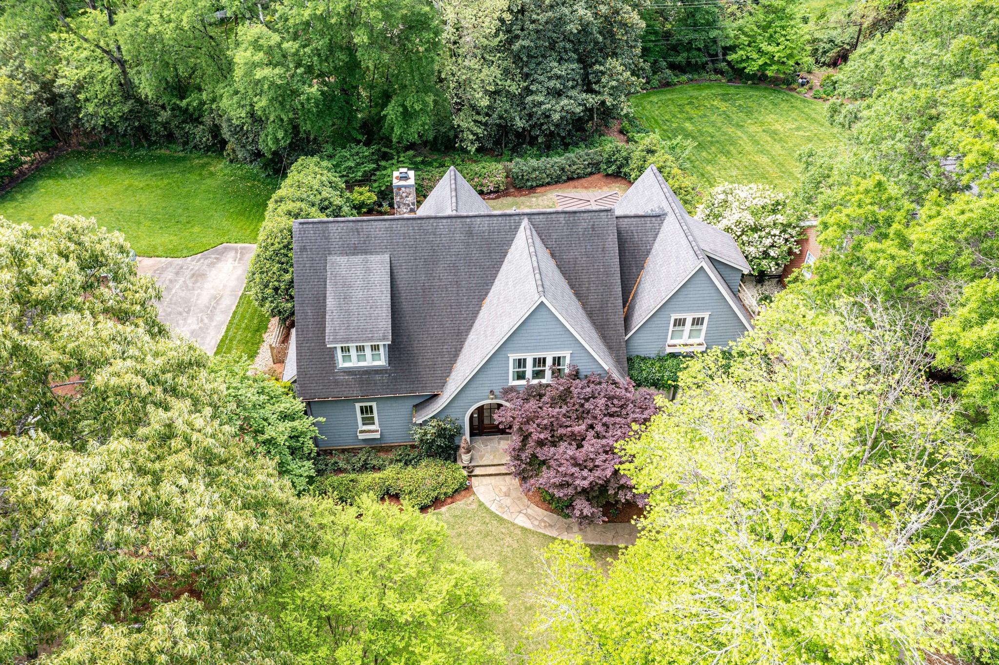 3201 Wickersham Road Charlotte, NC 28211 - Photo 40 of 43 an aerial view of a house with swimming pool and garden