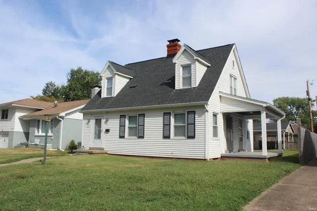 $1,400 | 2100 East Gum Street, Evansville, IN 47714