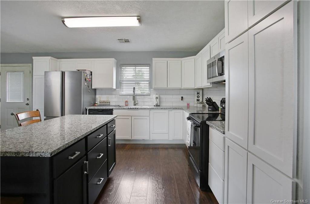 1138 Topsy Road Lake Charles, LA 70611 - Photo 3 of 17 Gallery Image 3