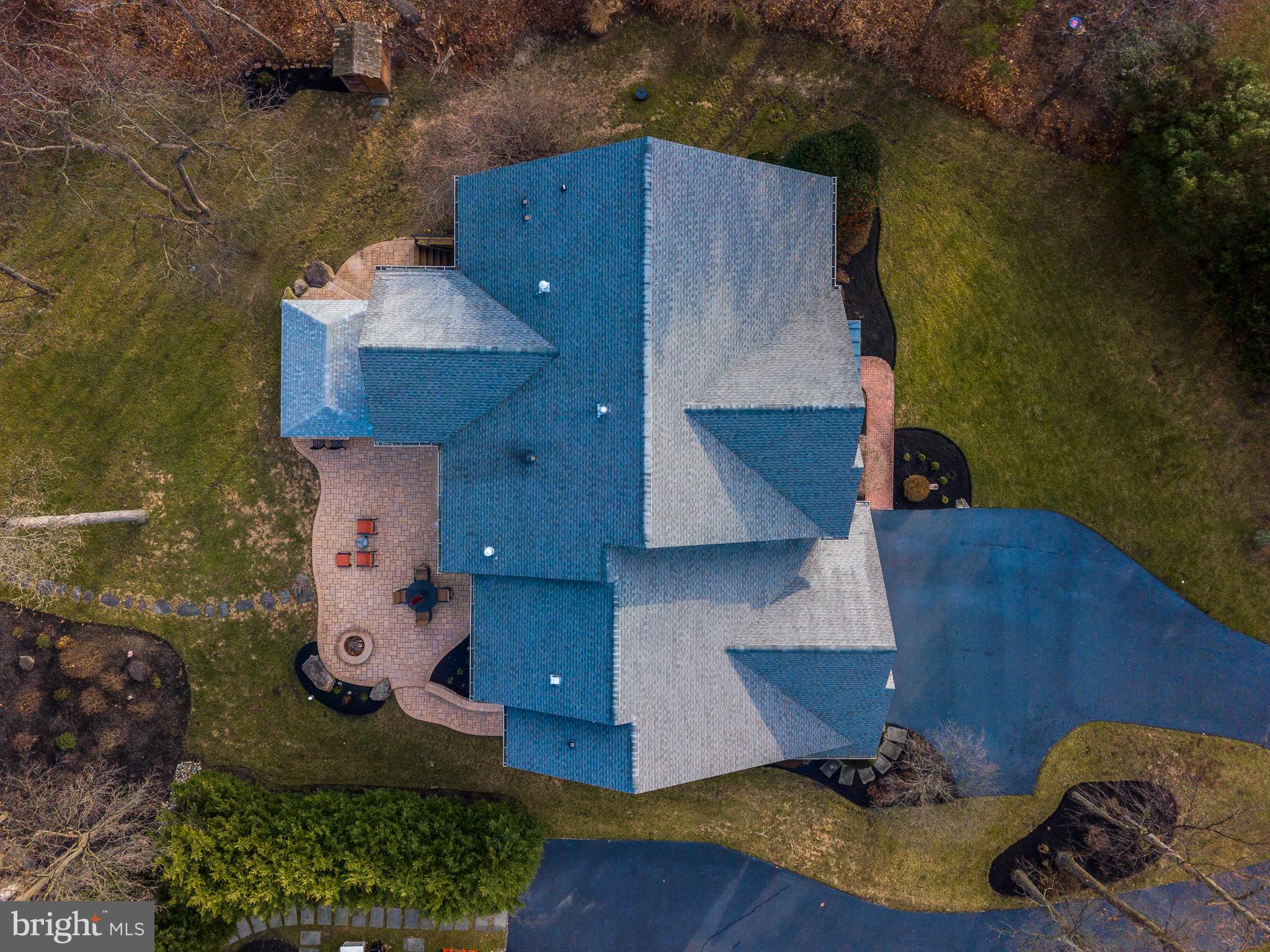 7673 Colonial Beach Road Pasadena, MD 21122 - Photo 5 of 86