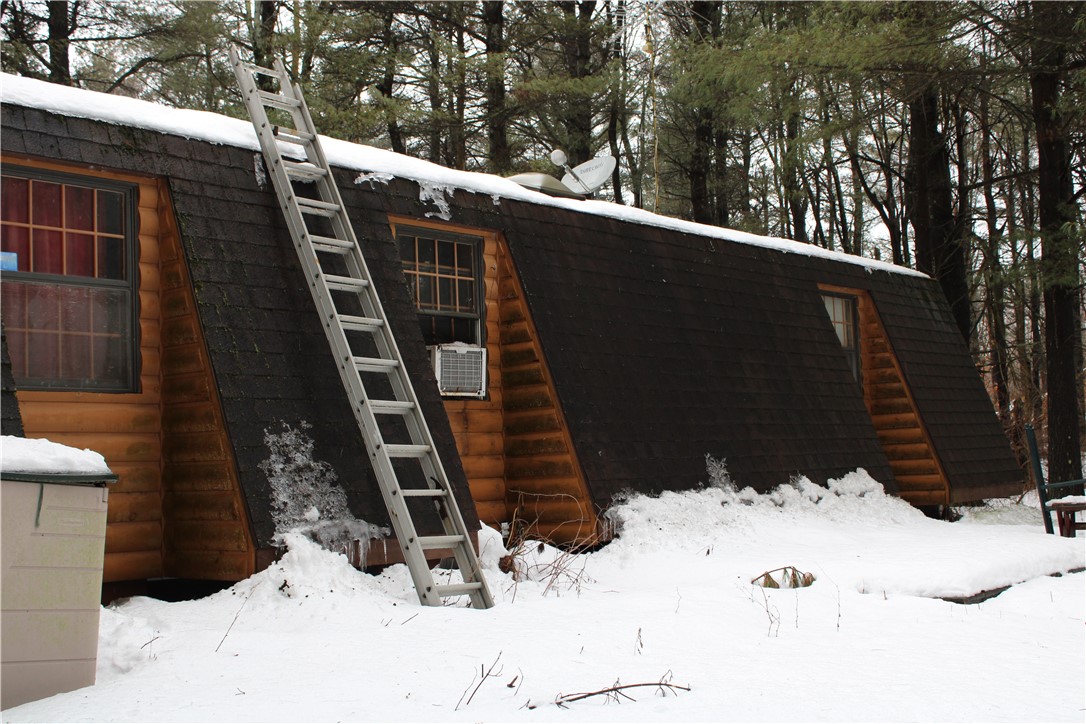 7601 Strutt Street Springwater, NY 14572 - Photo 17 of 25