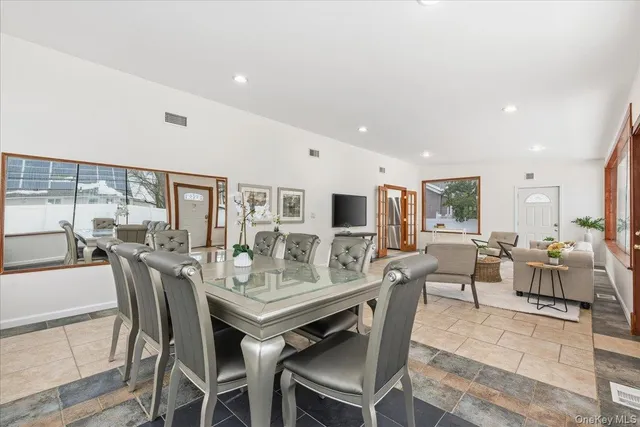 $1,090,000 | 85 Briarcliff Road, Westbury, NY 11590