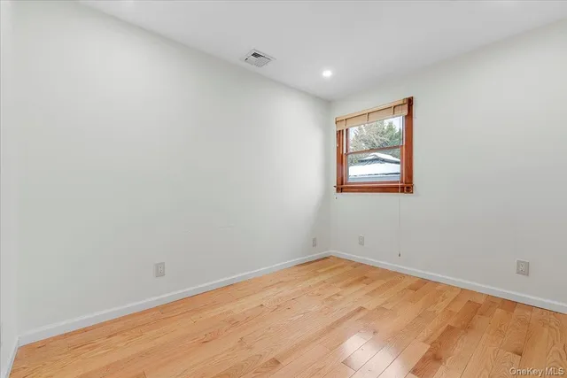 $1,090,000 | 85 Briarcliff Road, Westbury, NY 11590