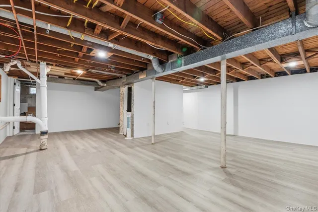 $1,090,000 | 85 Briarcliff Road, Westbury, NY 11590