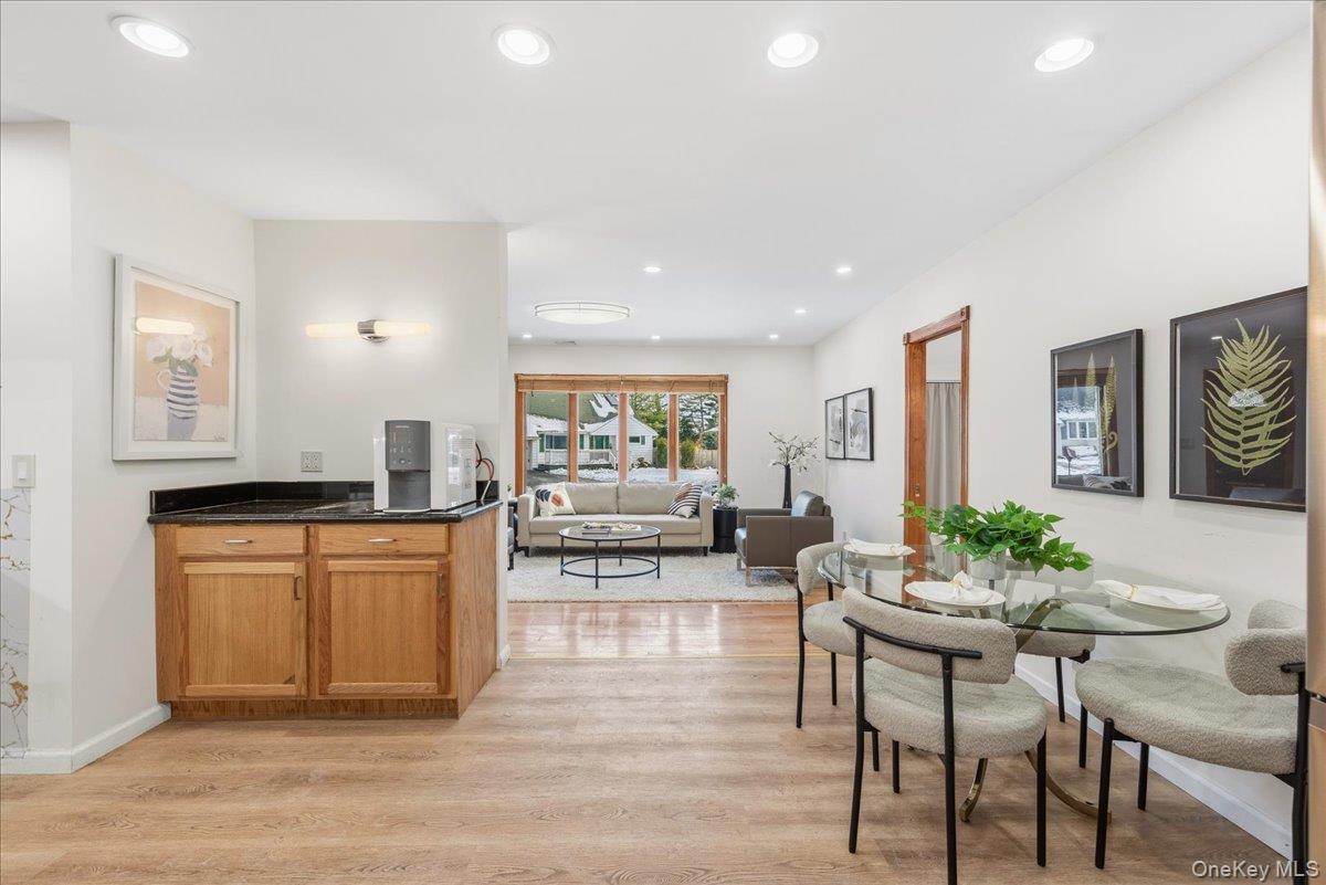 85 Briarcliff Road Westbury, NY 11590 - Photo 10 of 31