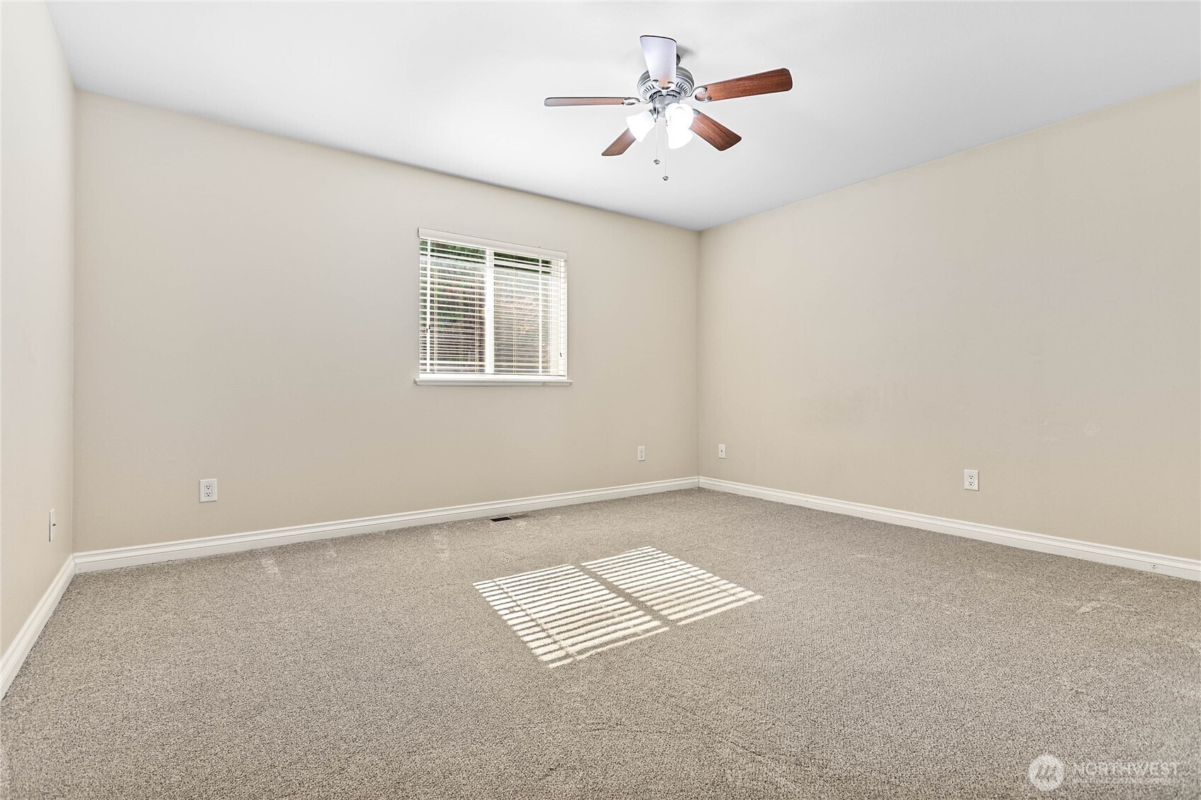 4136 Malachite Road Bellingham, WA 98226 - Photo 22 of 35