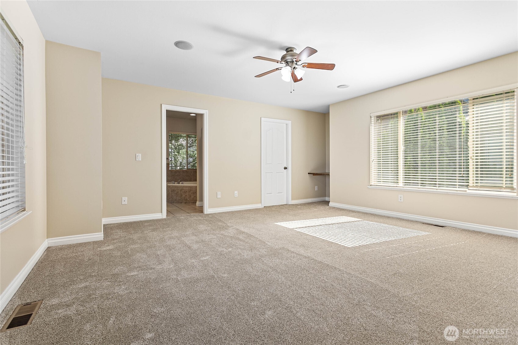 4136 Malachite Road Bellingham, WA 98226 - Photo 27 of 35