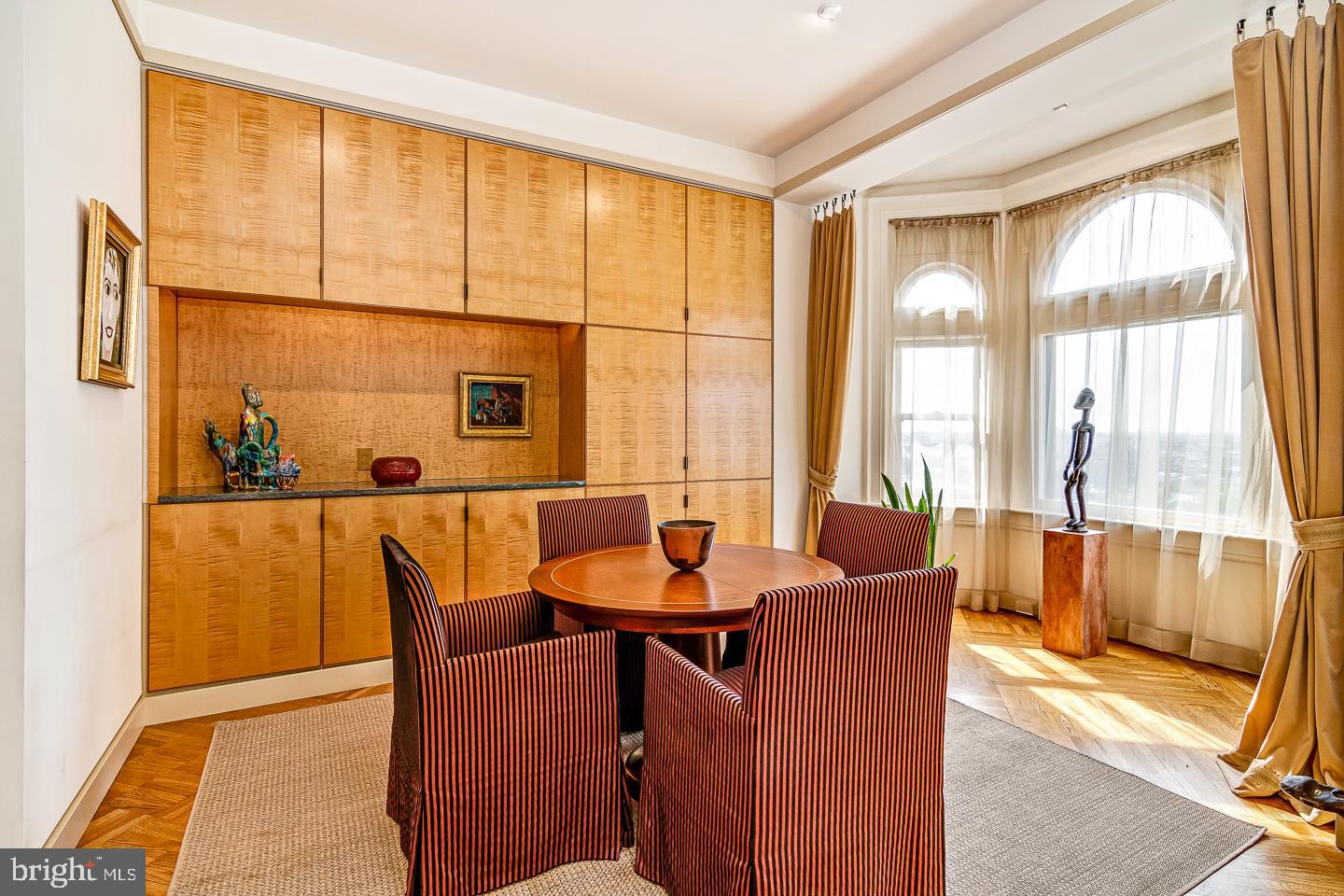 1830 Rittenhouse Square, Unit 9C Philadelphia, PA 19103 - Photo 11 of 36 Gallery Image 11