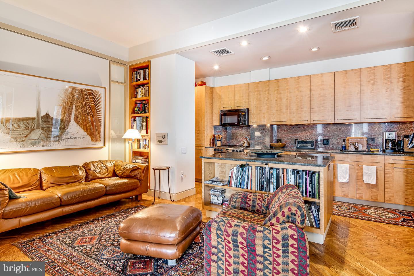 1830 Rittenhouse Square, Unit 9C Philadelphia, PA 19103 - Photo 14 of 36 Gallery Image 14