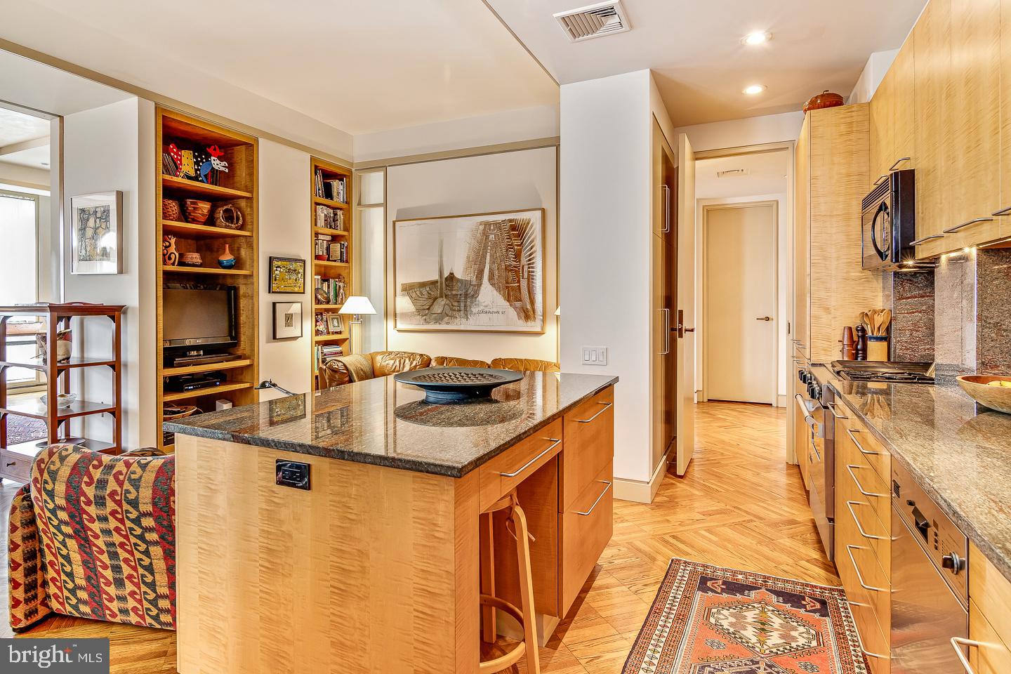1830 Rittenhouse Square, Unit 9C Philadelphia, PA 19103 - Photo 20 of 36 Gallery Image 20