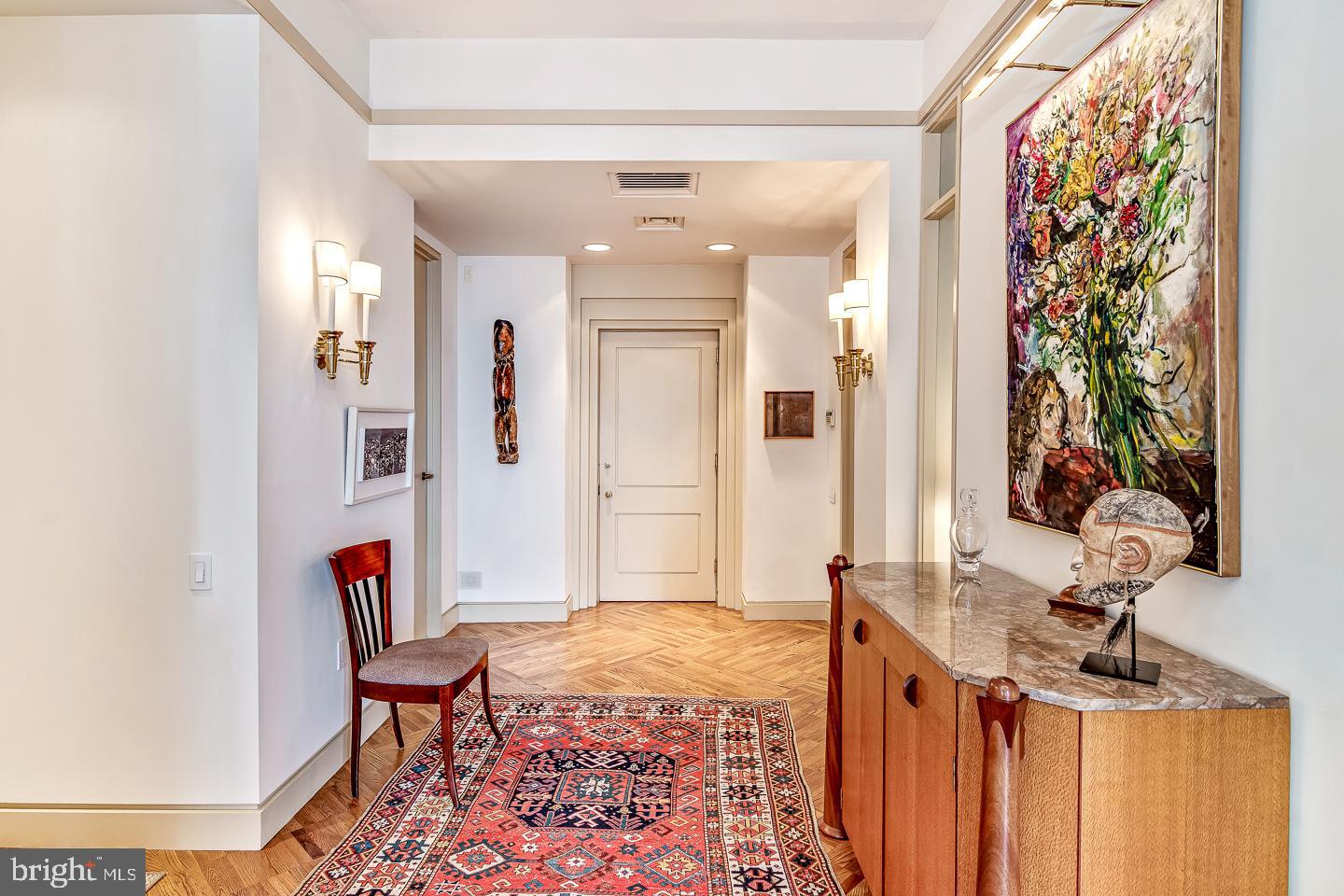 1830 Rittenhouse Square, Unit 9C Philadelphia, PA 19103 - Photo 2 of 36 Gallery Image 2